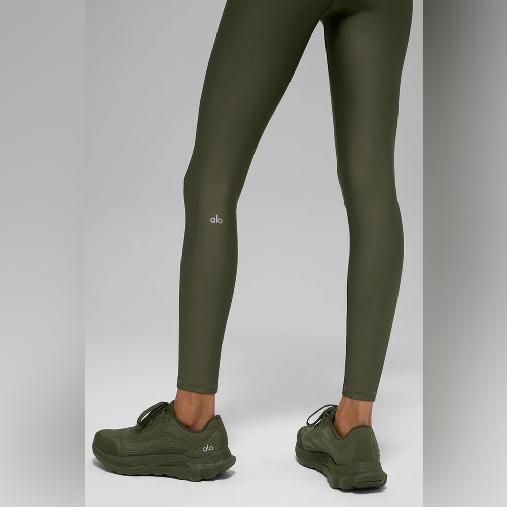 Alo Yoga 7/8 High-Waist Airlift Leggings - Picture 2 of 6